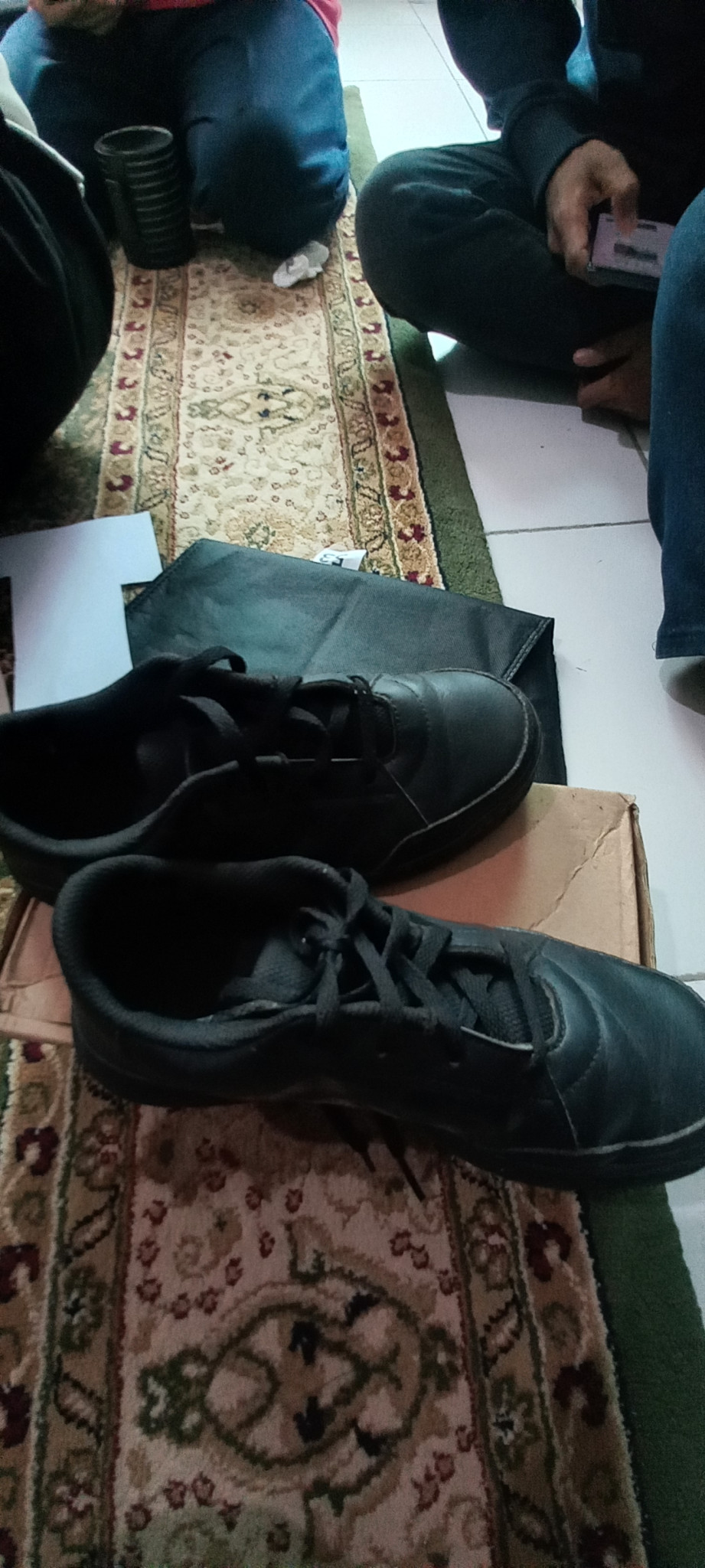 produk Sepatu ADIDAS