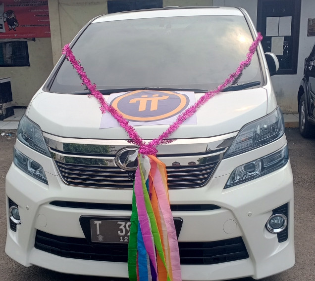 produk Mobil Alfard  Velfire